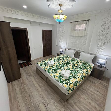 Everland Guest House Bukhara Exterior photo