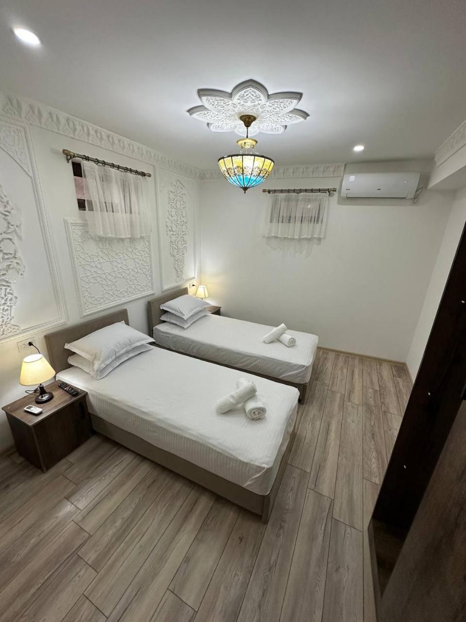 Everland Guest House Bukhara Exterior photo
