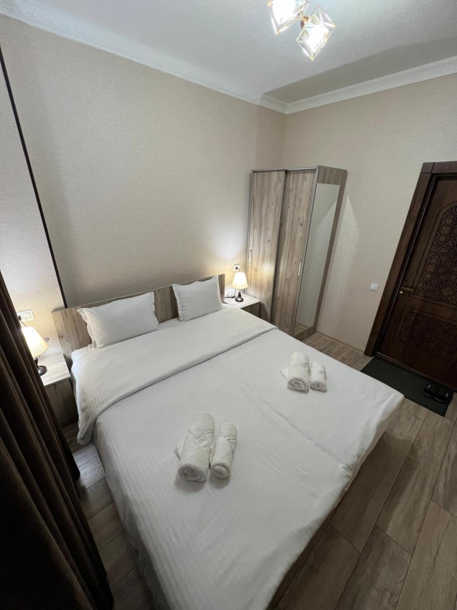 Everland Guest House Bukhara Exterior photo